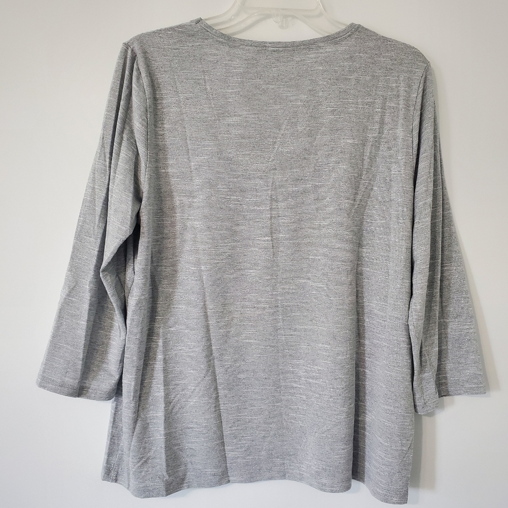 ZENERGY Chicos Gray Sparkle Rhinestone Metallic Top Blouse Womens 2 Large FLAW - Picture 7 of 15